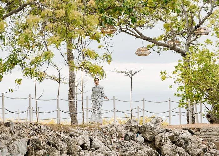 Tambuli Seaside Living Pad Seaview