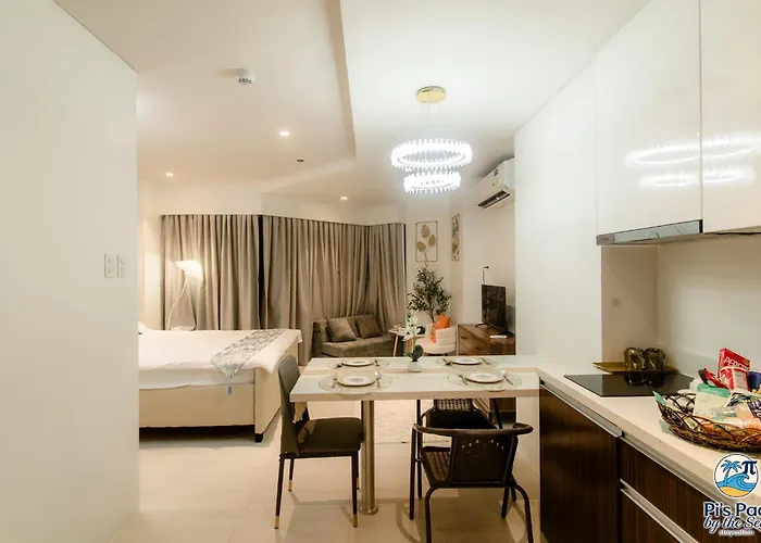 リゾート Tambuli Seaside Living Pad Seaview