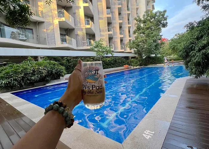 リゾート Tambuli Seaside Living Pad Seaview マクタン